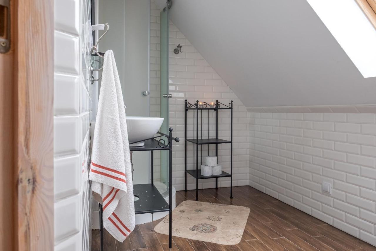 Białowieża Miodowa Kolonia Bed & Breakfast エクステリア 写真