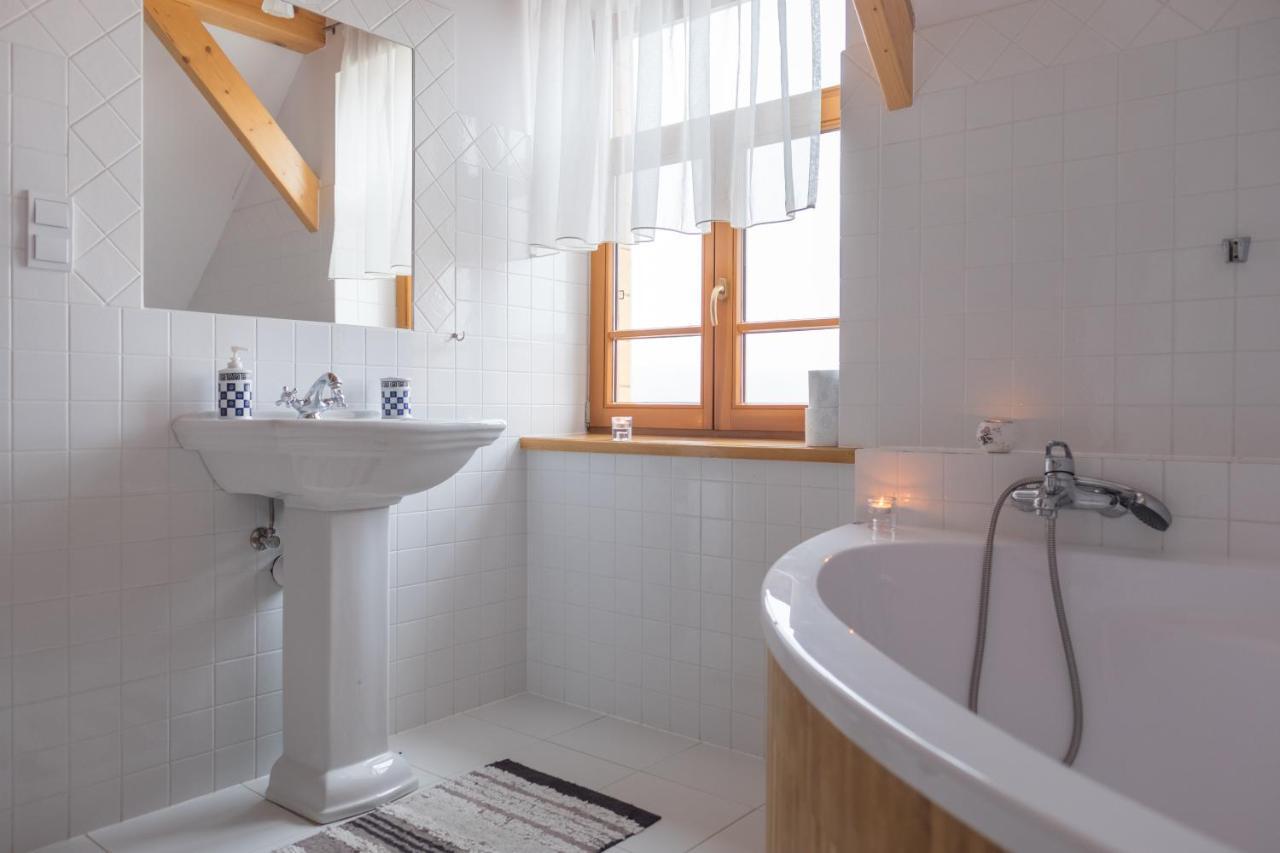 Białowieża Miodowa Kolonia Bed & Breakfast エクステリア 写真