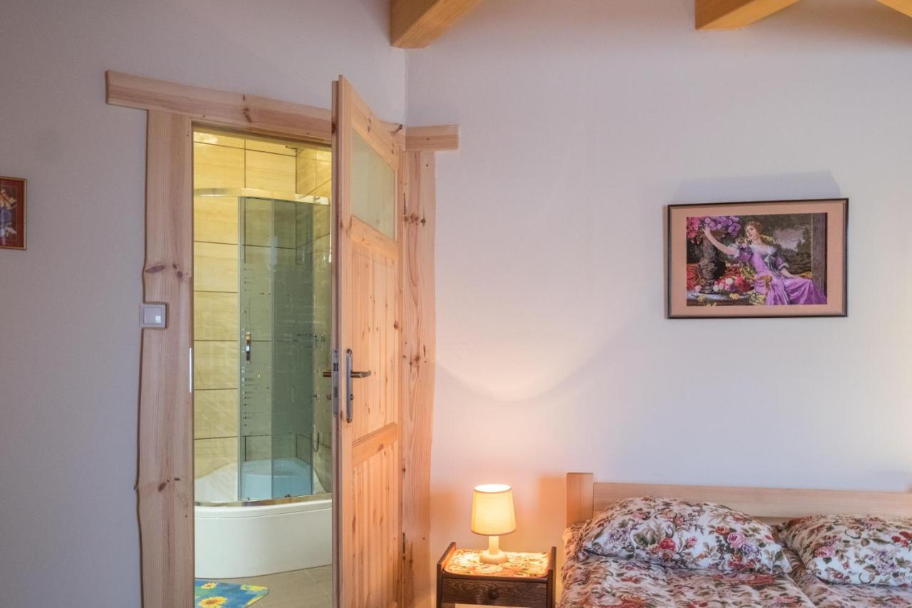 Białowieża Miodowa Kolonia Bed & Breakfast エクステリア 写真