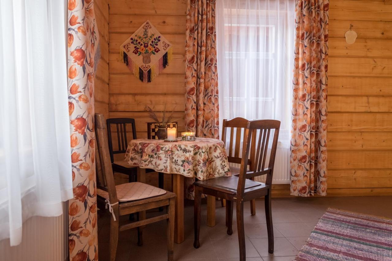 Białowieża Miodowa Kolonia Bed & Breakfast エクステリア 写真